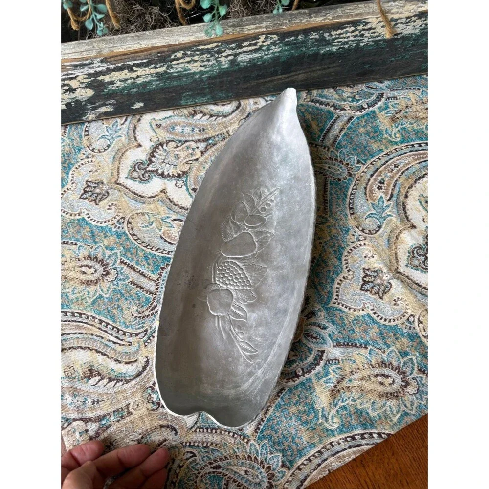 Hand Forged Everlast Metal Tray Mid Century Aluminum Fruit Design 13”